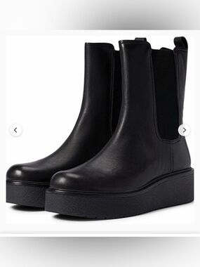 Like New Vince. Brinton Water Resistant Leather Platform Chelsea Boot Size 8.5